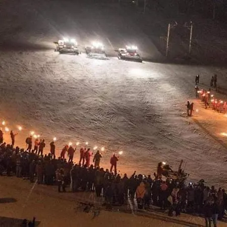 Tres Agreable, Toutes Saisons Avec Parking Apartament