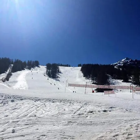 Apartament Tres Agreable, Toutes Saisons Avec Parking Enchastrayes